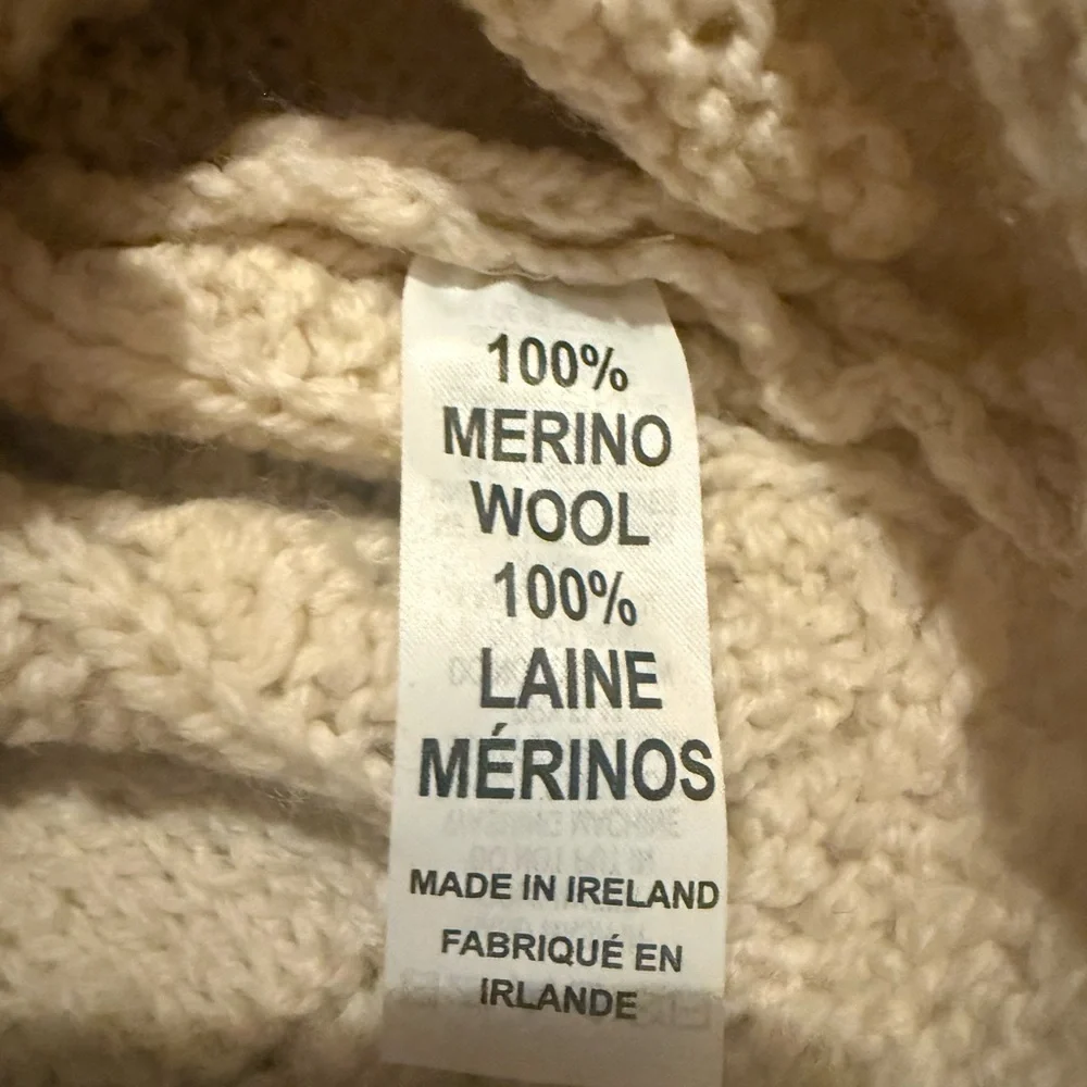 Aran Mor Merino Wool Cable knit Sweater - Picture 7 of 7